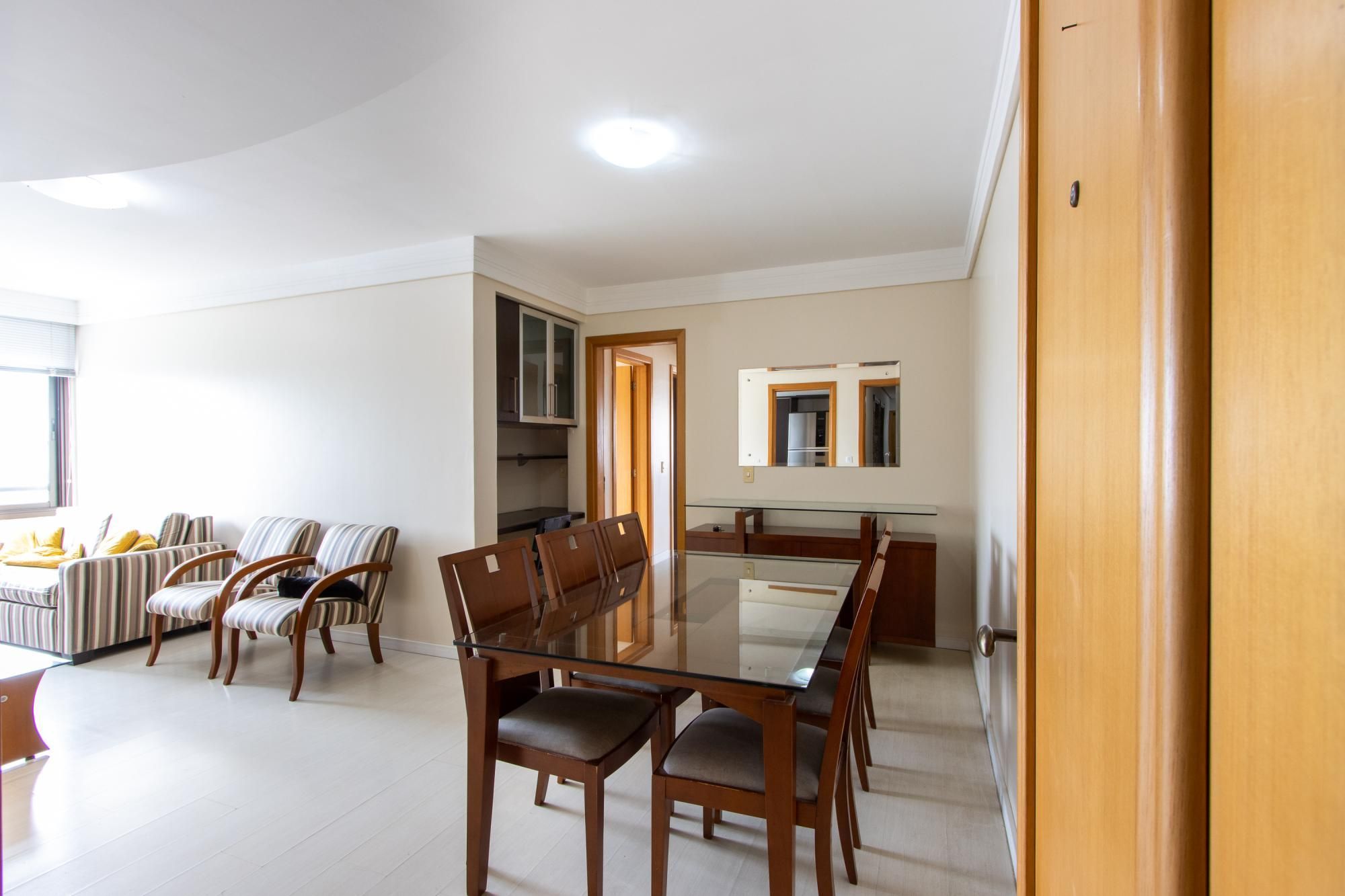 Apartamento à venda com 3 quartos, 86m² - Foto 2