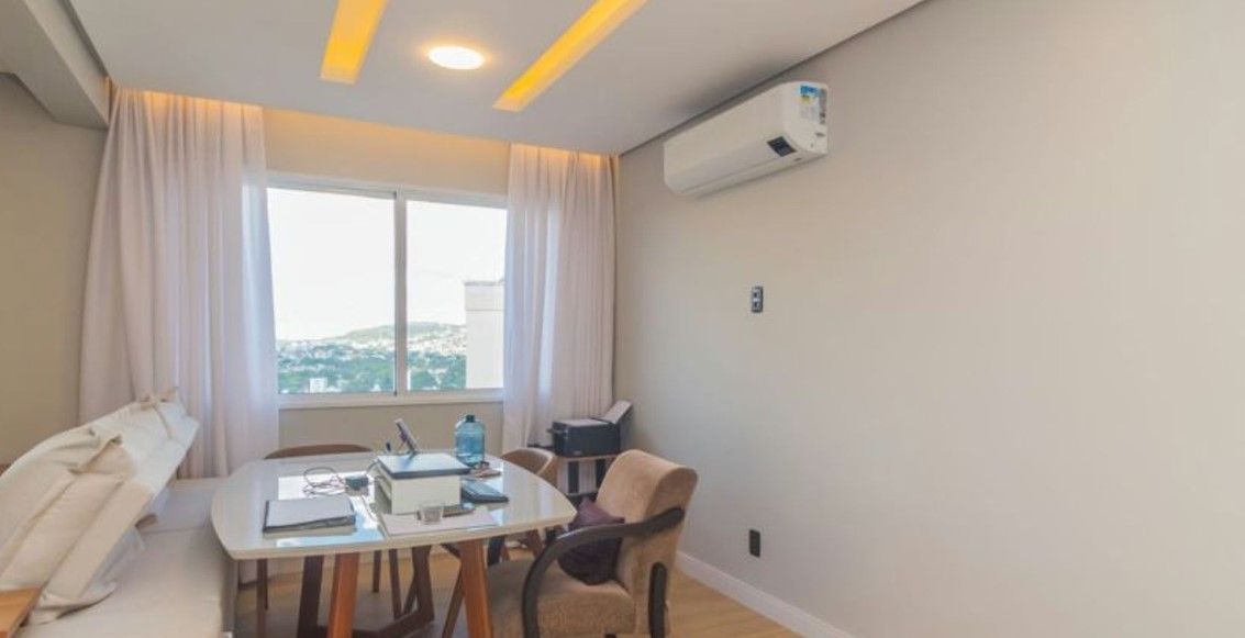 Apartamento 3 dorm.I Suíte I 2 vagas cobertas I Bairro Partenon