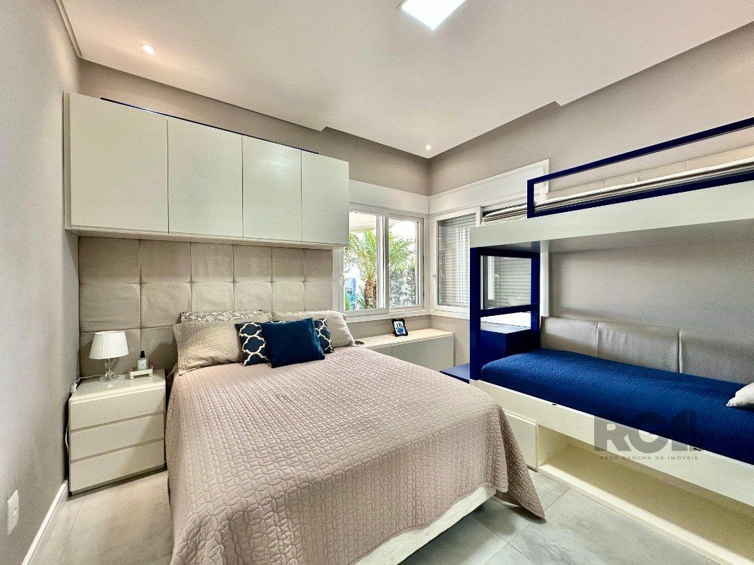 Casa de Condomínio à venda com 3 quartos, 210m² - Foto 23