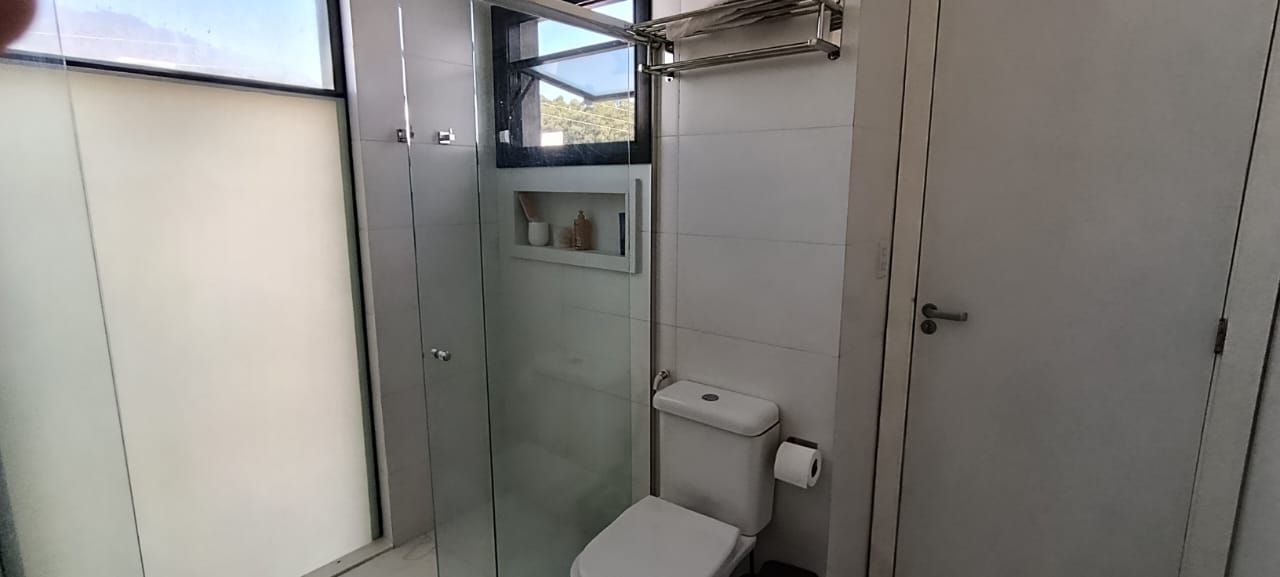 Casa à venda com 4 quartos, 180m² - Foto 30