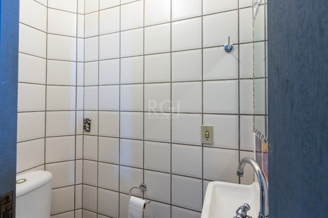 Casa de Condomínio à venda com 3 quartos, 197m² - Foto 15