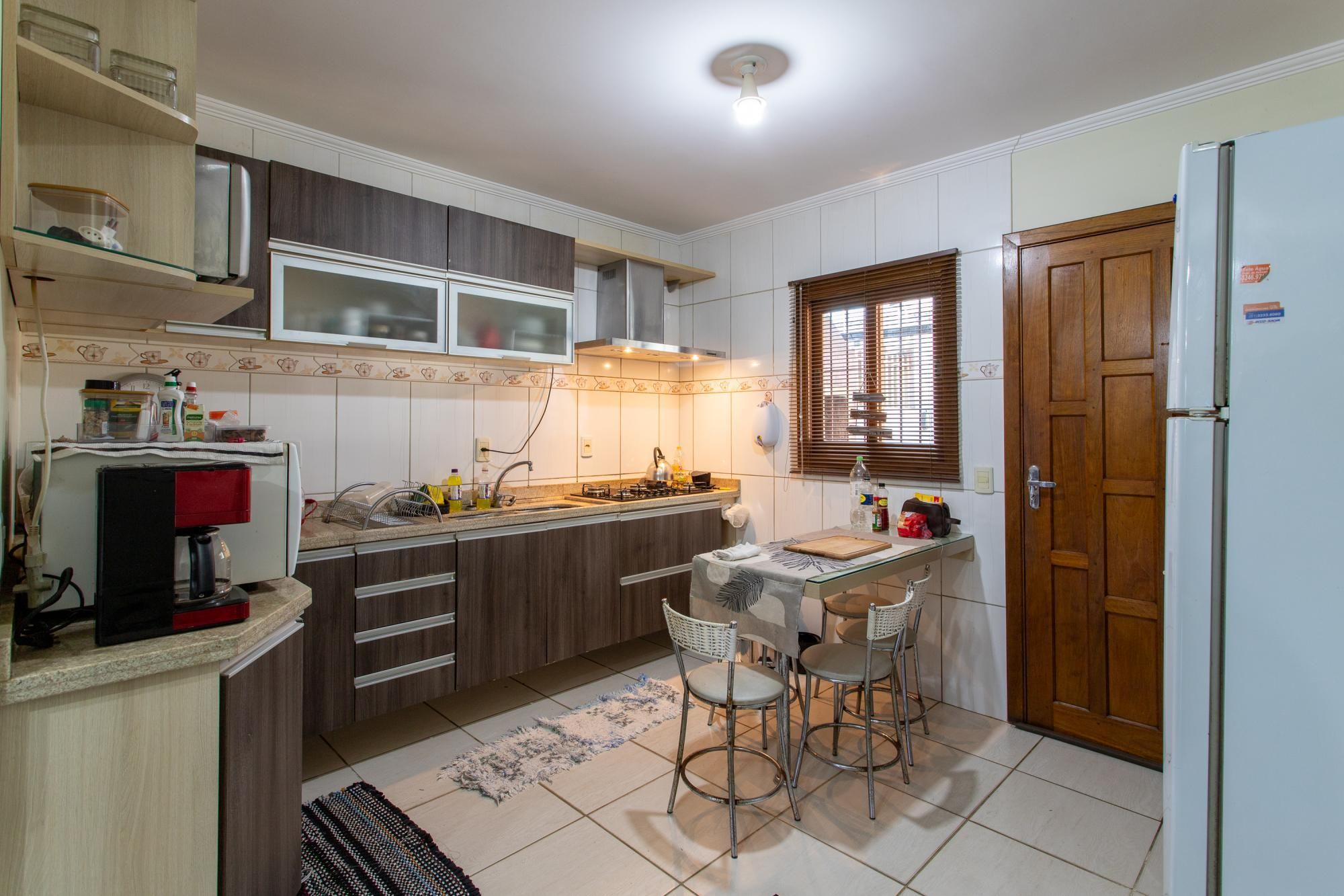 Casa à venda com 3 quartos, 93m² - Foto 10