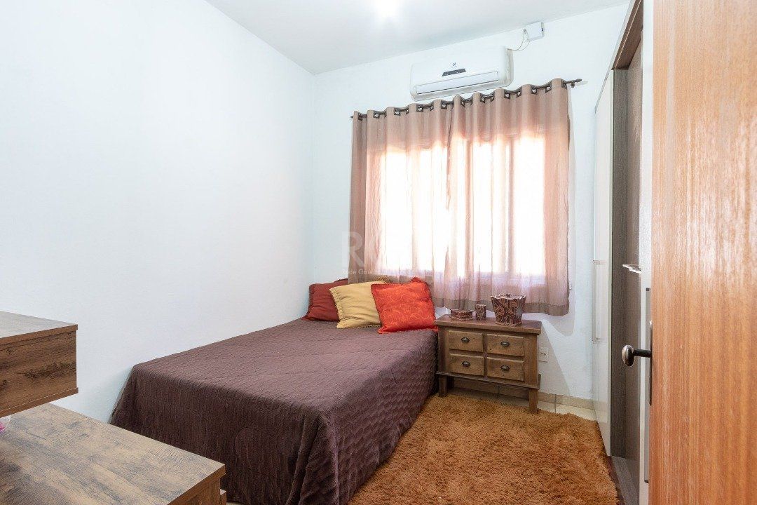 Casa à venda com 3 quartos, 250m² - Foto 17