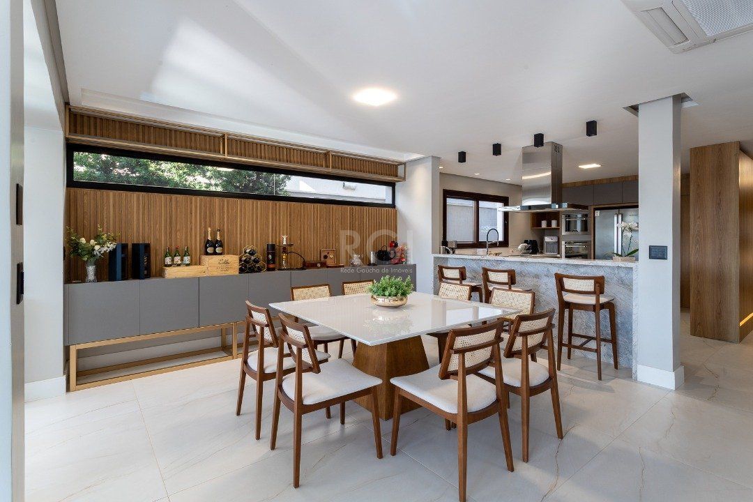 Casa à venda com 3 quartos, 320m² - Foto 14