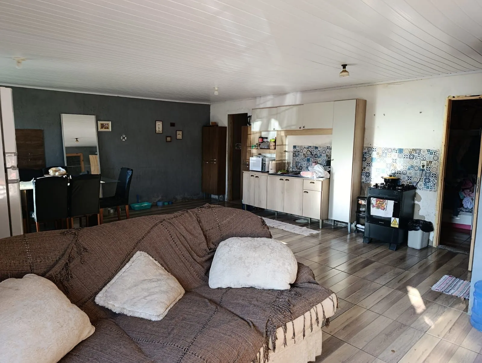 Casa, 2 dormitórios no bairro Hípica em Porto Alegre para Comprar