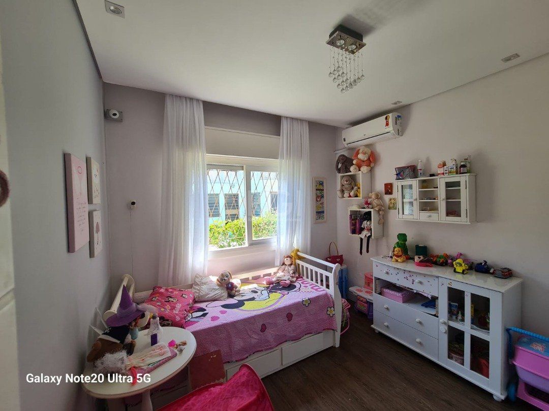 Casa, 3 quartos, 257 m² - Foto 15