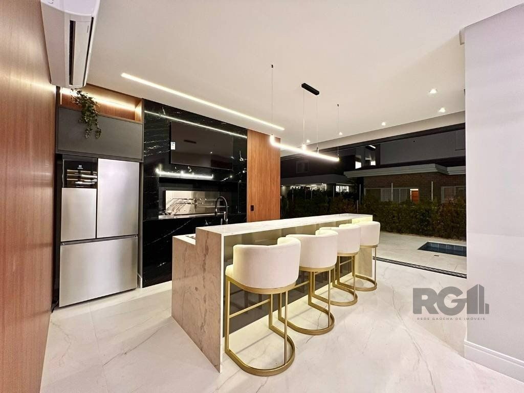 Casa de Condomínio à venda com 4 quartos, 243m² - Foto 27