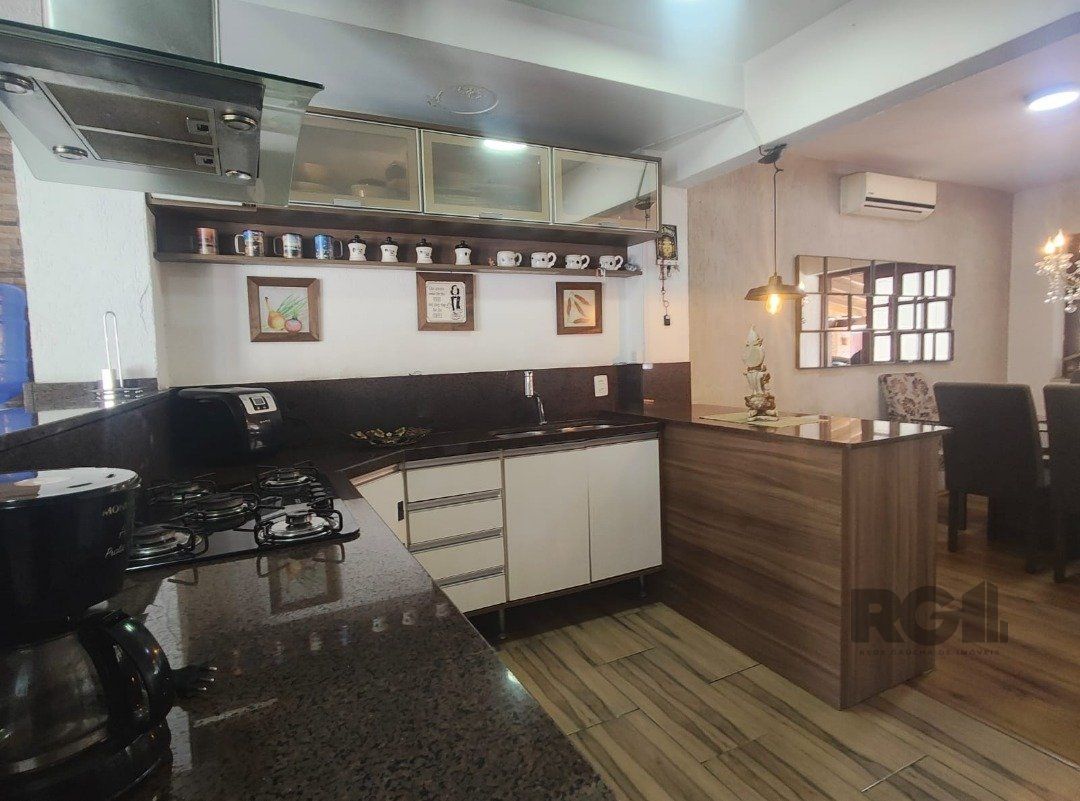 Casa de Condomínio à venda com 3 quartos, 248m² - Foto 14