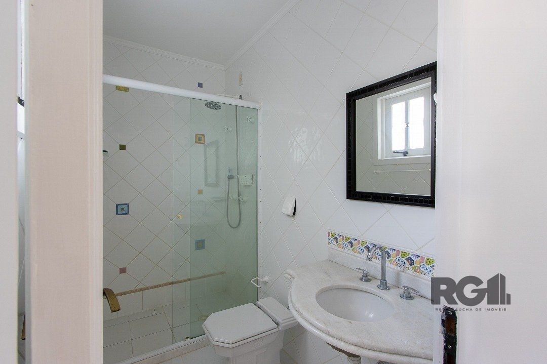 Casa à venda com 3 quartos, 320m² - Foto 40