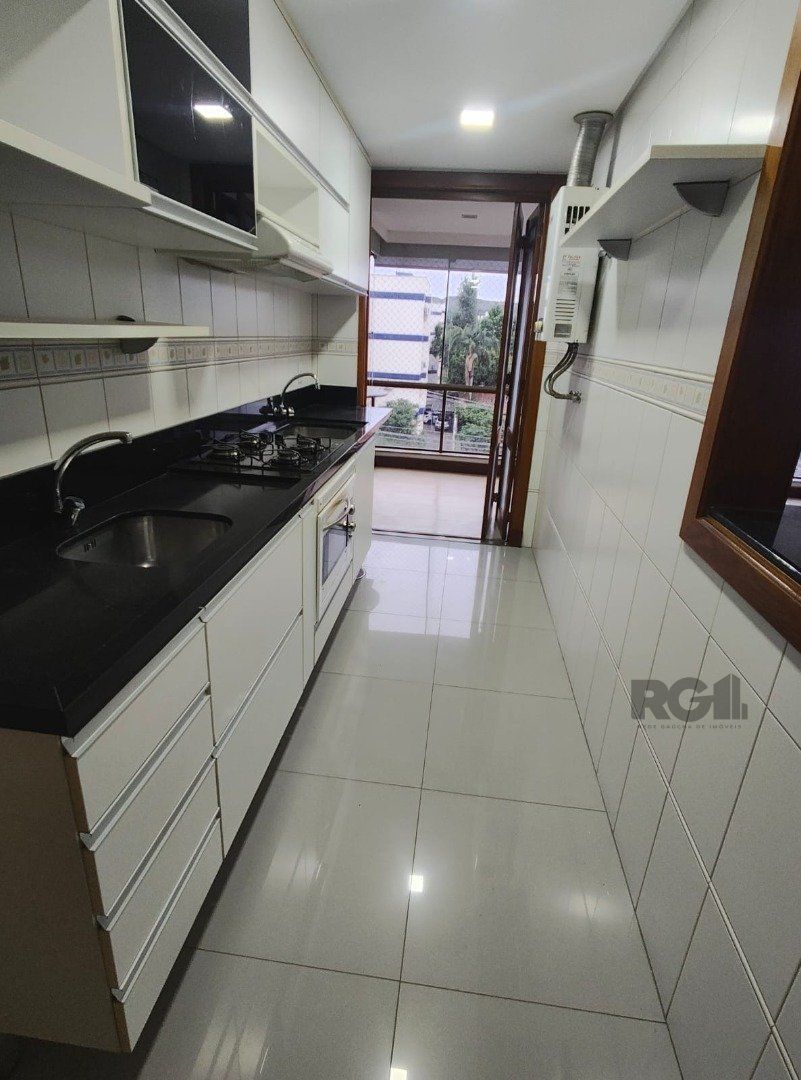 Apartamento à venda com 3 quartos, 95m² - Foto 10