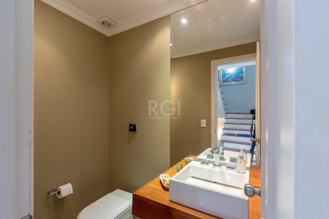 Casa de Condomínio à venda com 3 quartos, 322m² - Foto 8