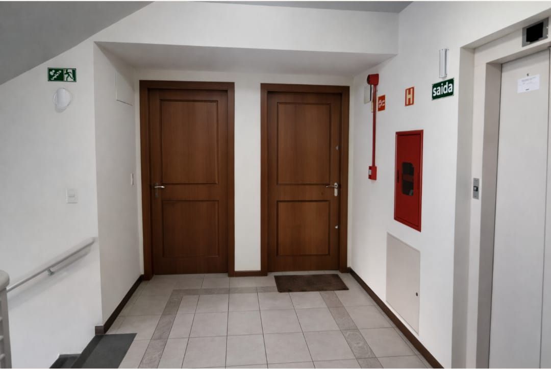 Apartamento, 2 dormitórios no bairro Cidade Baixa em Porto Alegre para Comprar