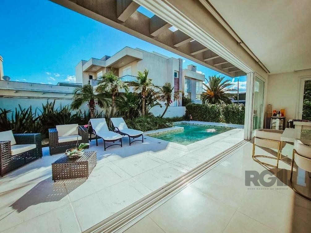 Casa de Condomínio à venda com 5 quartos, 350m² - Foto 12