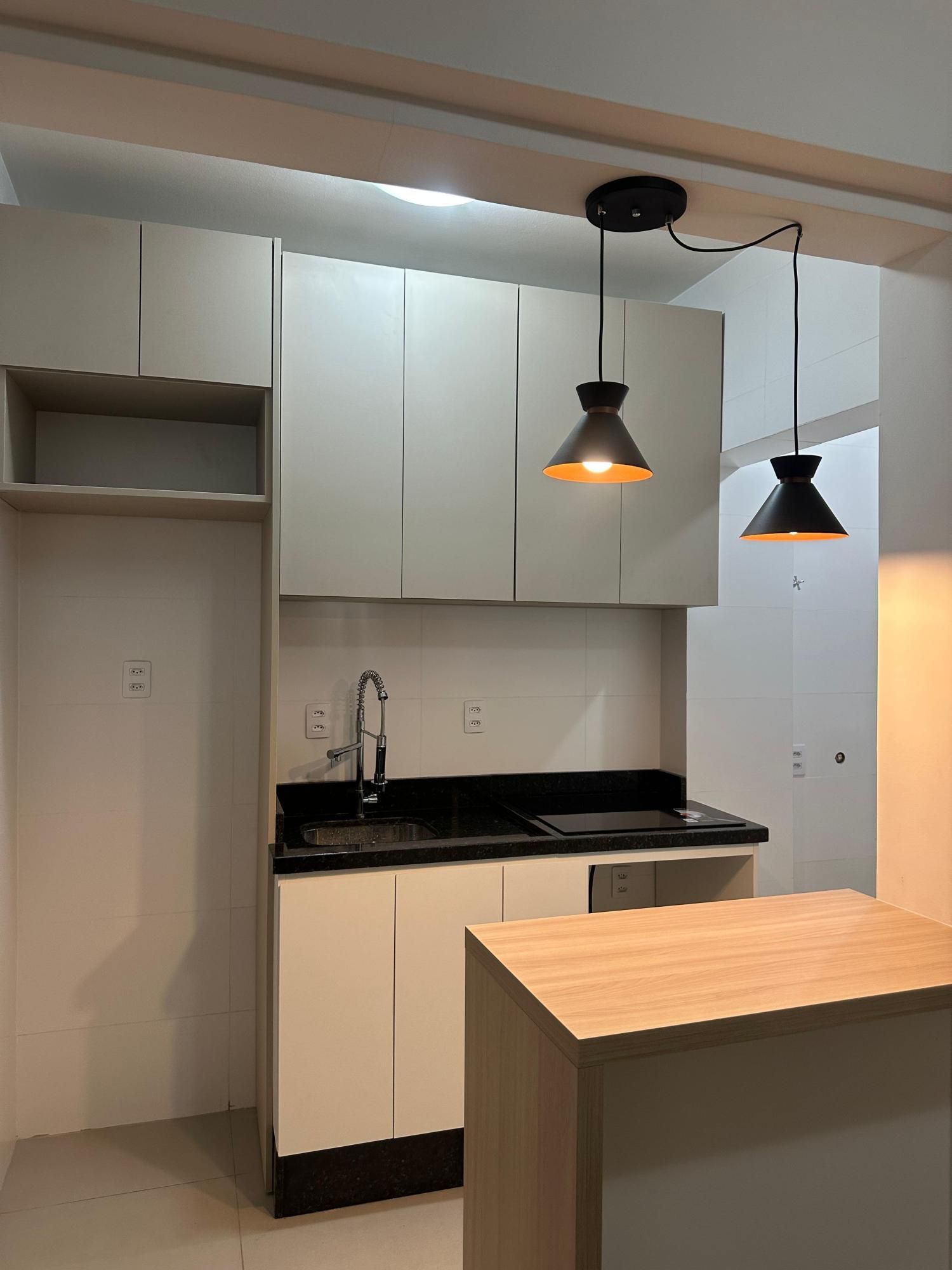 Oportunindade!!! Apartamento desocupado no coração do Centro Histórico de Porto Alegre.