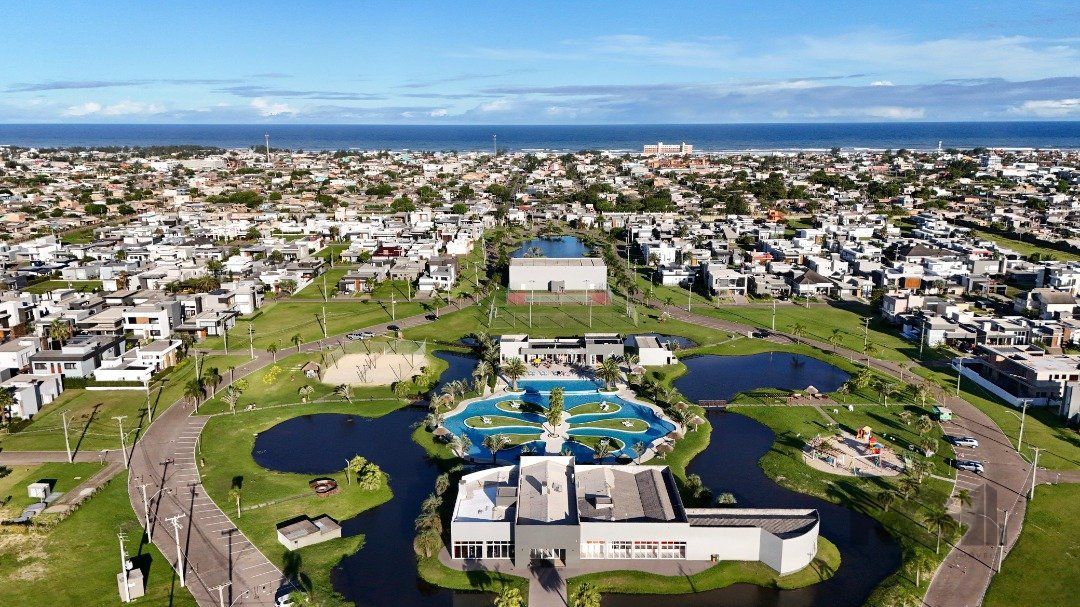 Casa de Condomínio à venda com 3 quartos, 242m² - Foto 22