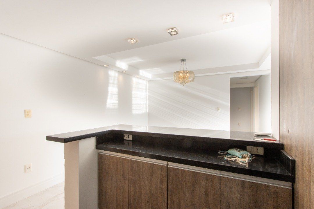 Apartamento à venda com 3 quartos, 102m² - Foto 13