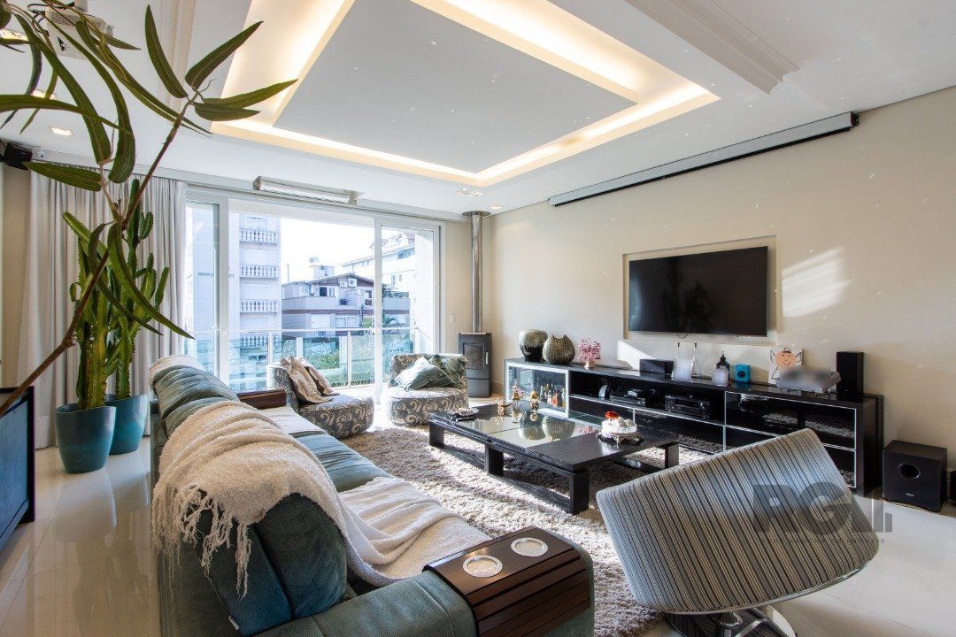 Casa, 6 quartos, 714 m² - Foto 1