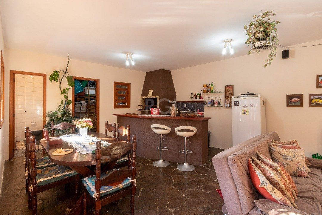 Casa, 4 quartos, 258 m² - Foto 13