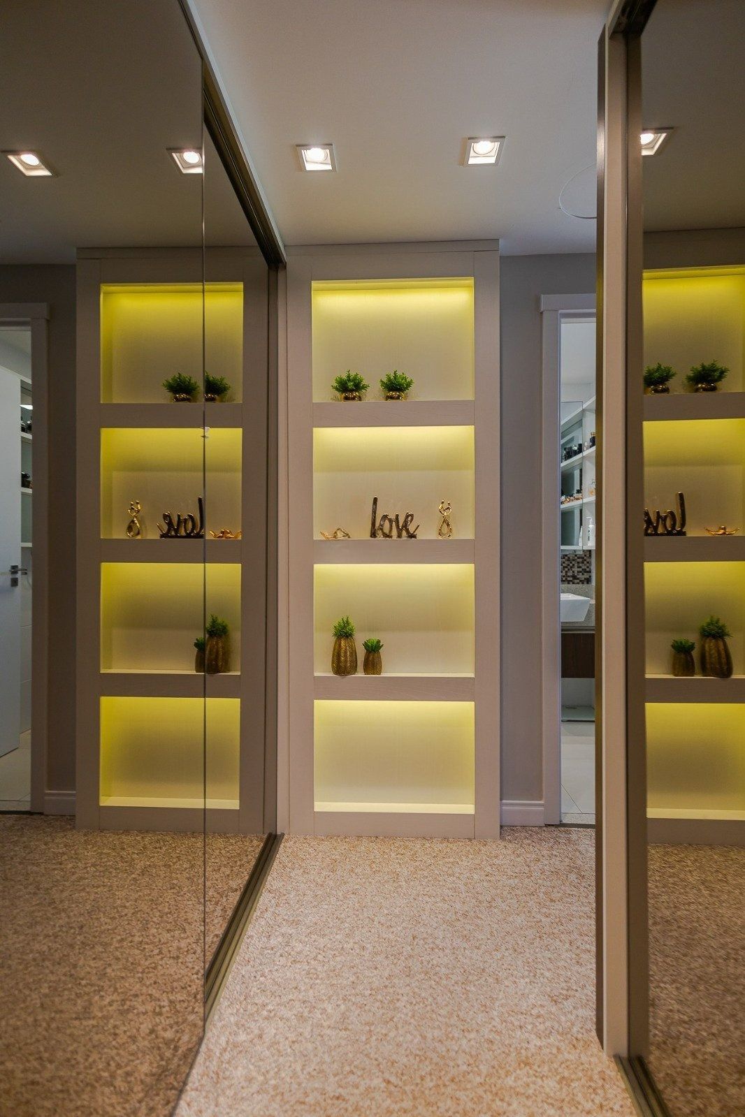 Apartamento à venda com 3 quartos, 137m² - Foto 17
