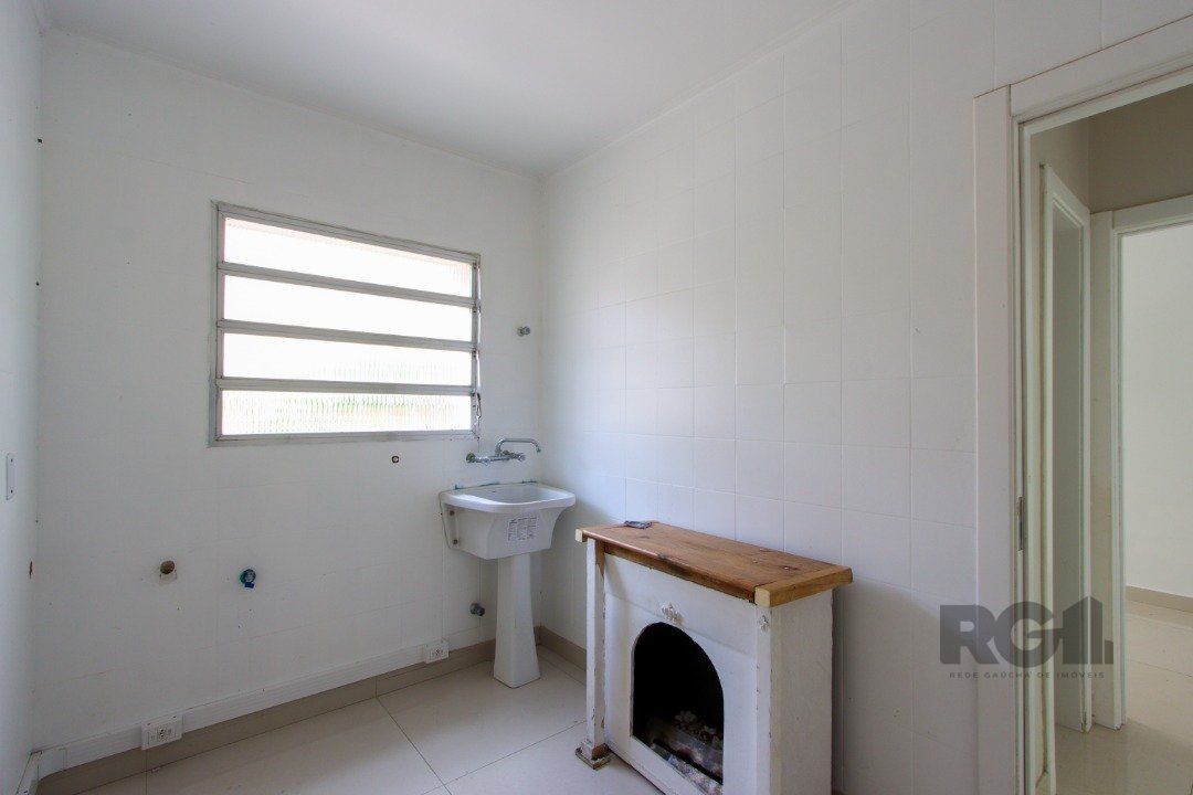 Casa à venda com 4 quartos, 347m² - Foto 17