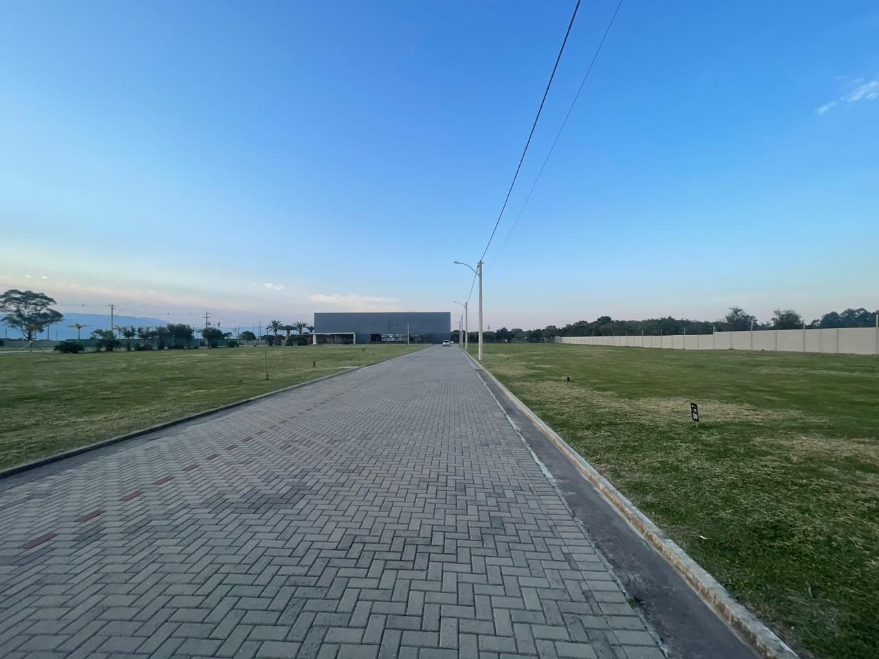Terreno à venda, 442m² - Foto 2