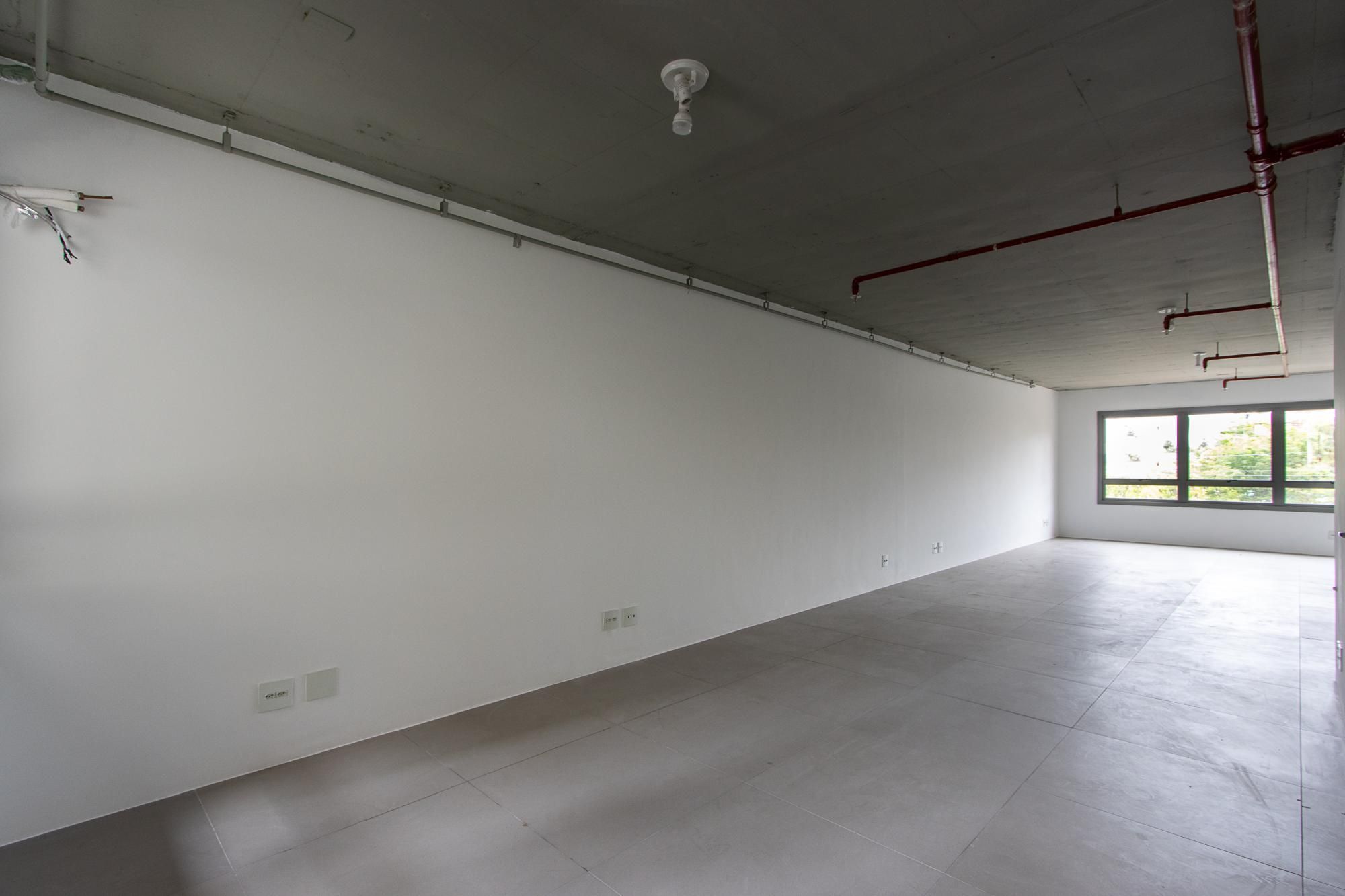 Conjunto/Sala para Venda - 118.74m², 0 dormitórios, São João