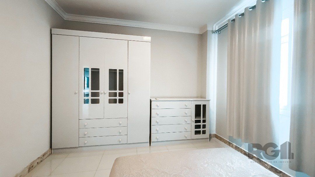 Casa de Condomínio à venda com 5 quartos, 291m² - Foto 20