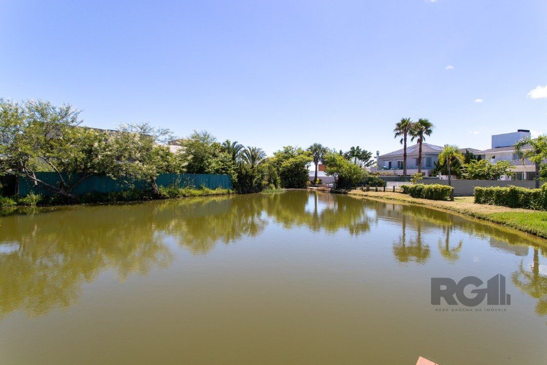 Casa de Condomínio à venda com 3 quartos, 450m² - Foto 29