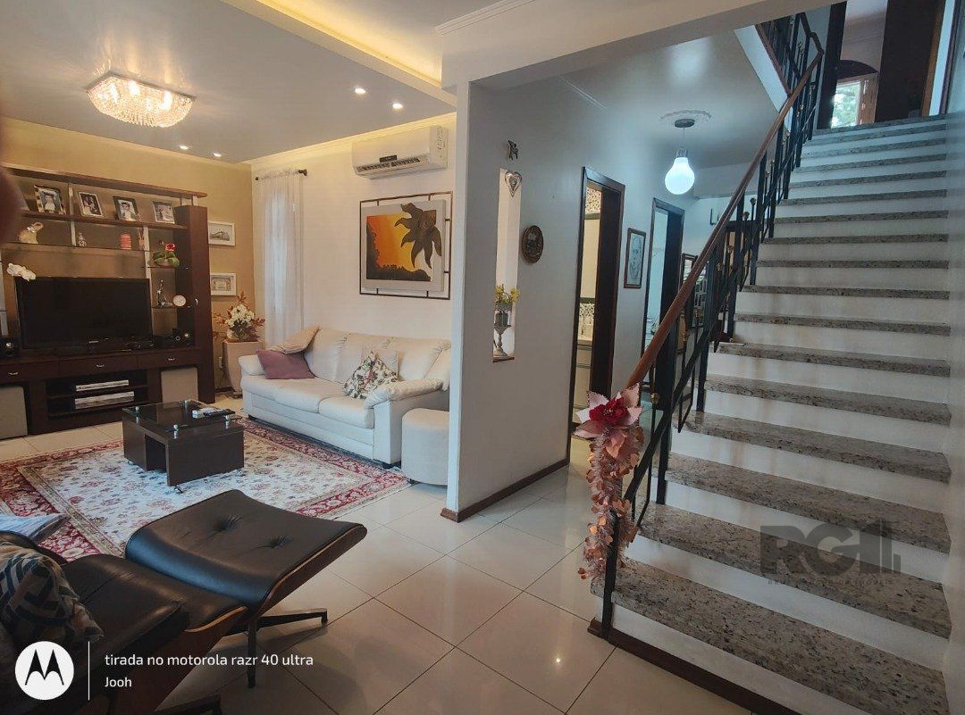 Casa à venda com 4 quartos, 244m² - Foto 15