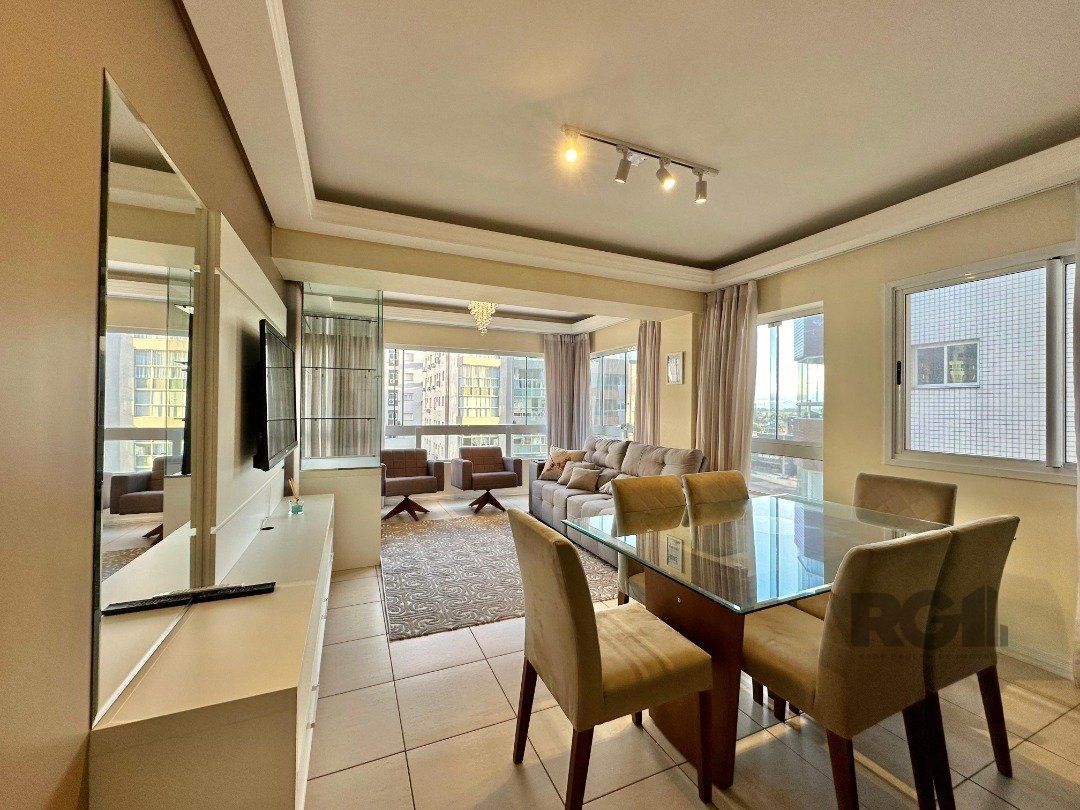 Apartamento à venda com 2 quartos, 106m² - Foto 5