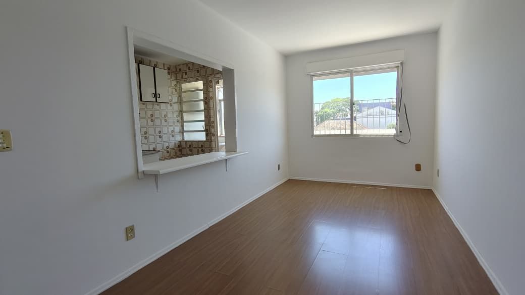 Apartamento de 1 dormitório e 1 vaga escriturada no bairro Camaquã.