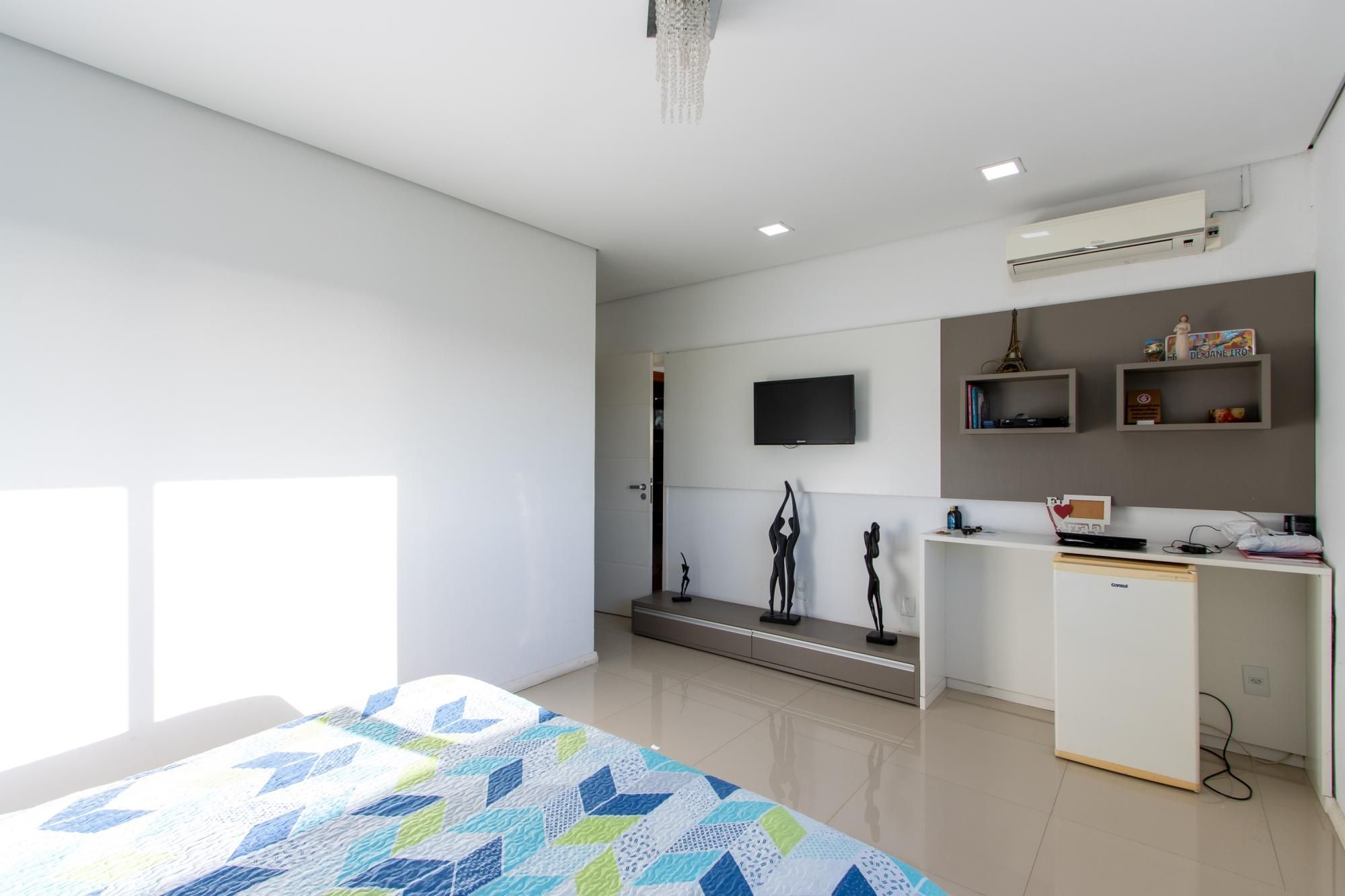 Casa de Condomínio à venda com 3 quartos, 290m² - Foto 35