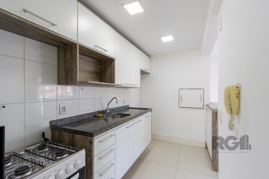 Apartamento à venda com 2 quartos, 64m² - Foto 17