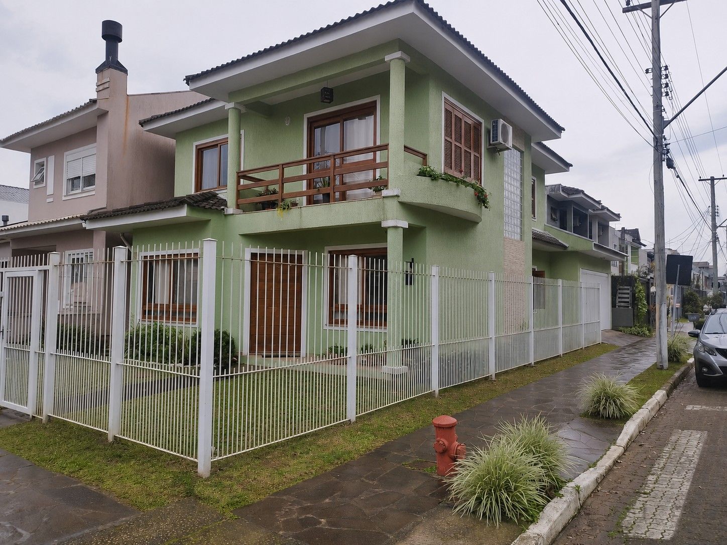 Casa de 3 quartos com 3 banheiros no Residencial Jardins do Prado! — foto 2
