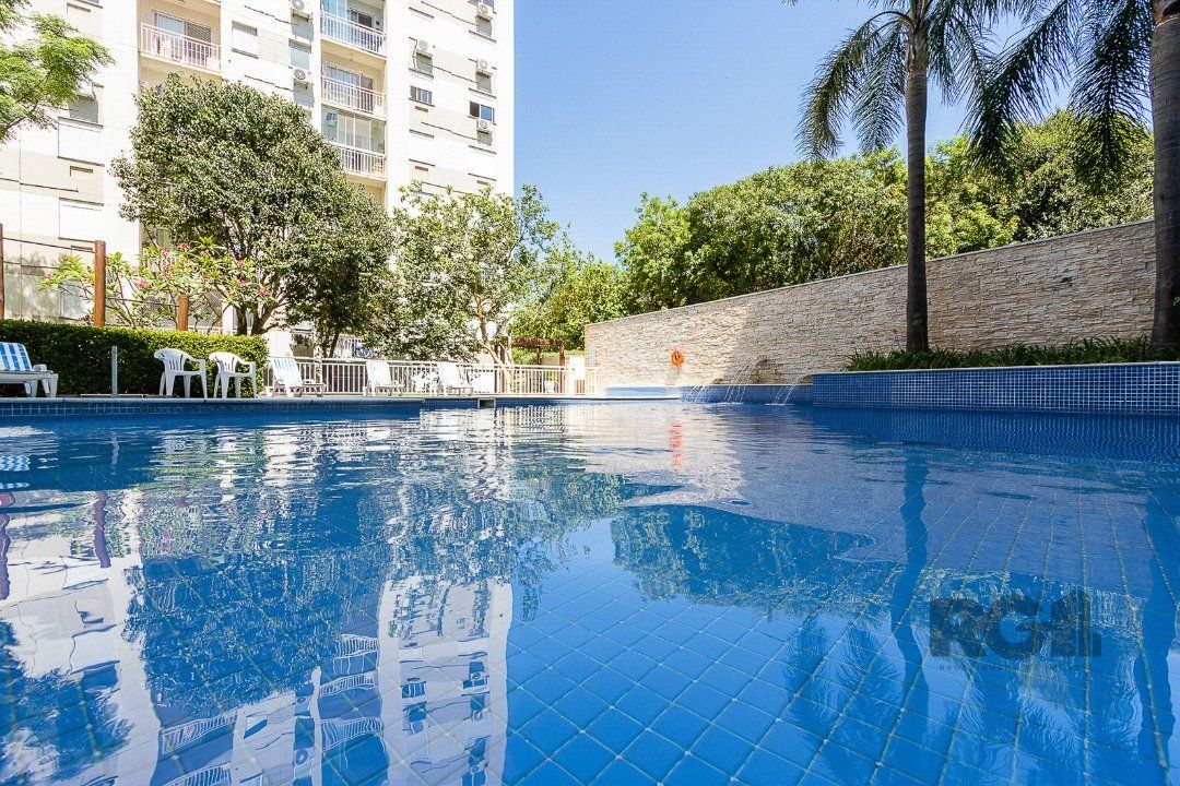 Apartamento à venda com 2 quartos, 57m² - Foto 31
