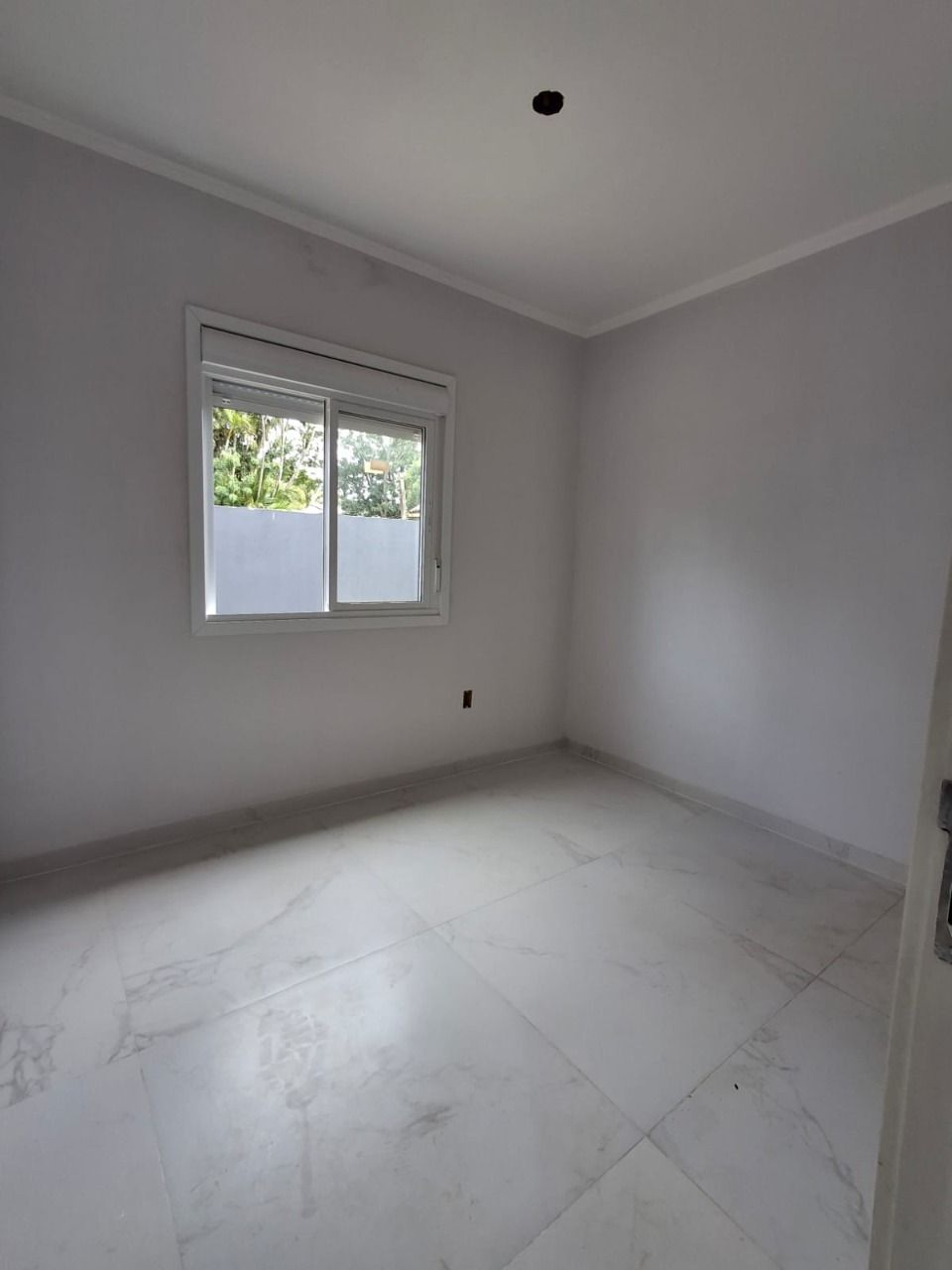 Casa à venda com 2 quartos, 70m² - Foto 9