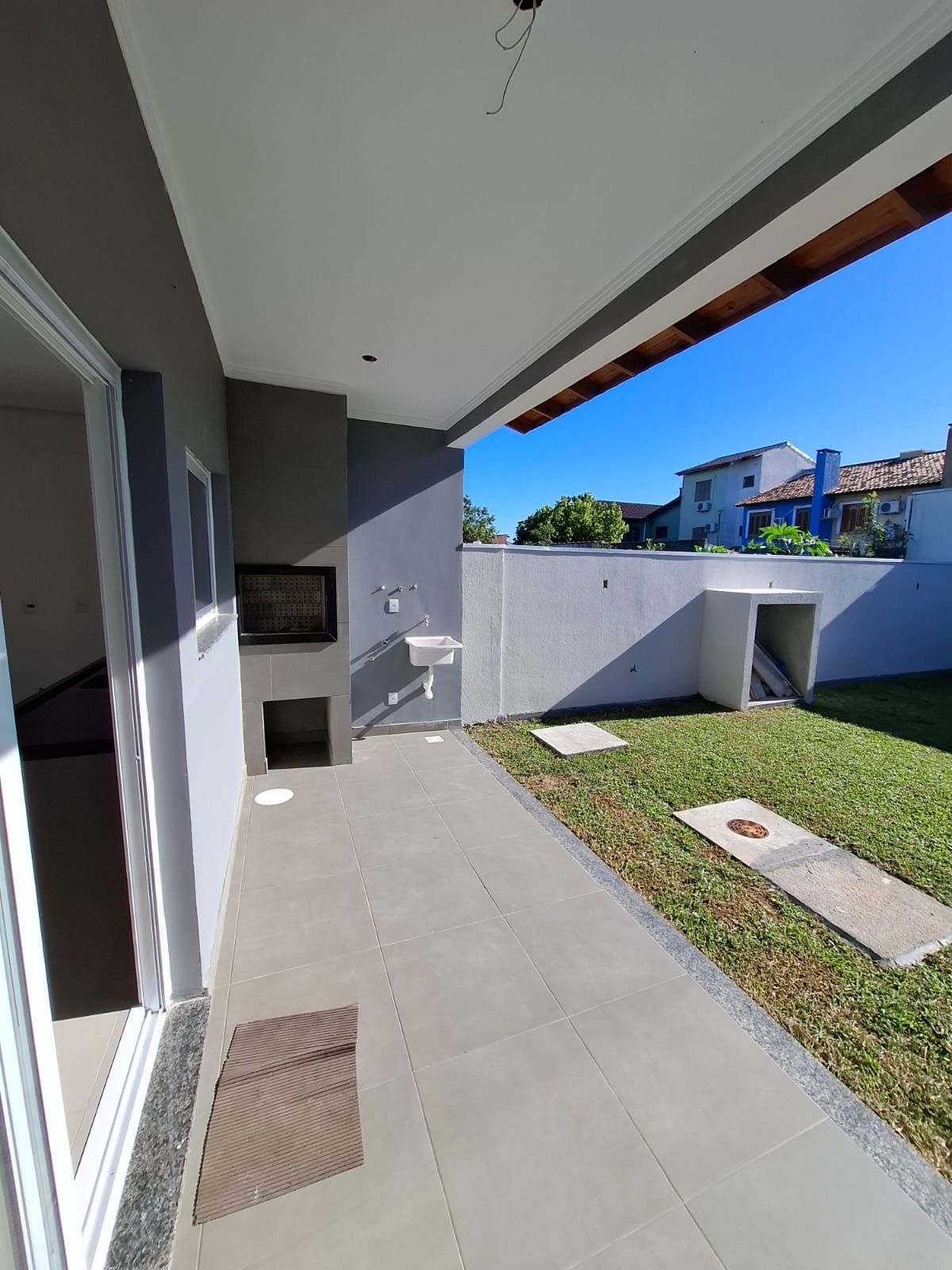 Casa à venda com 3 quartos, 95m² - Foto 7