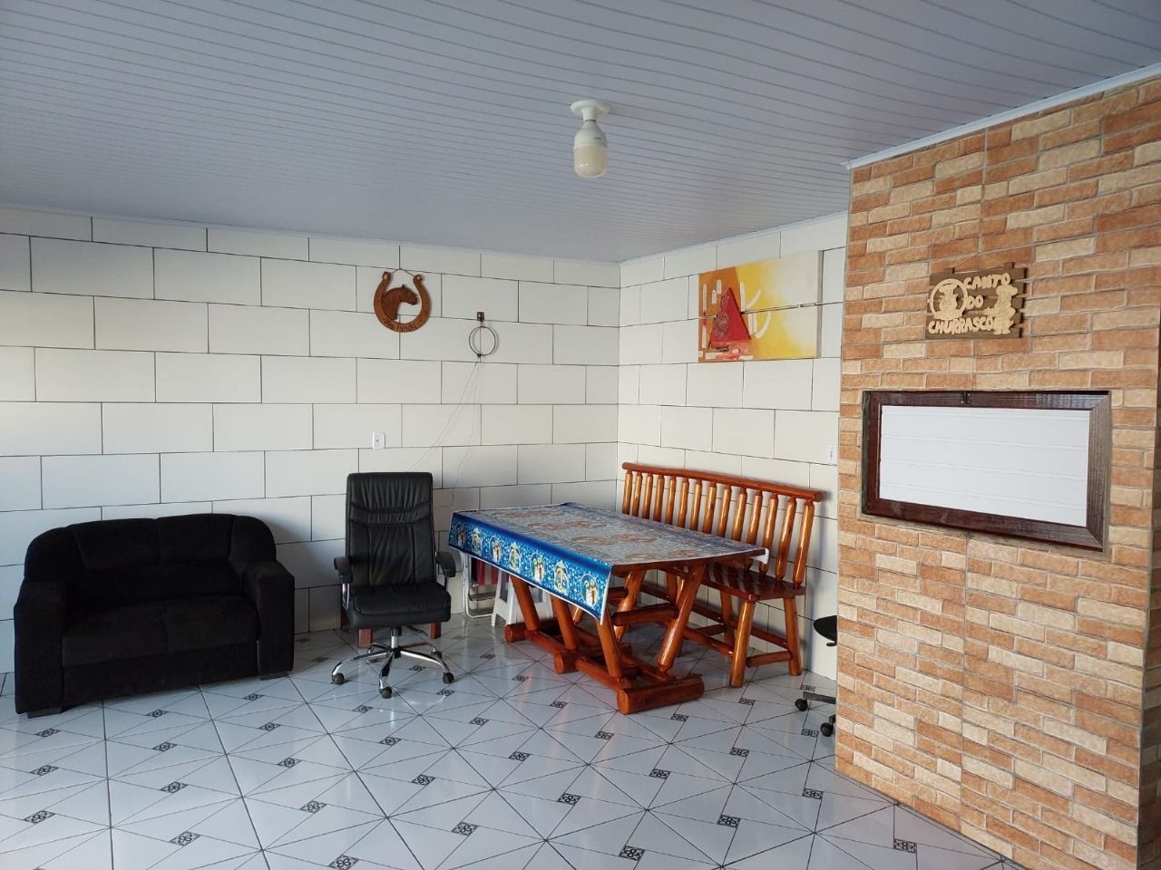 Casa à venda com 3 quartos, 101m² - Foto 14
