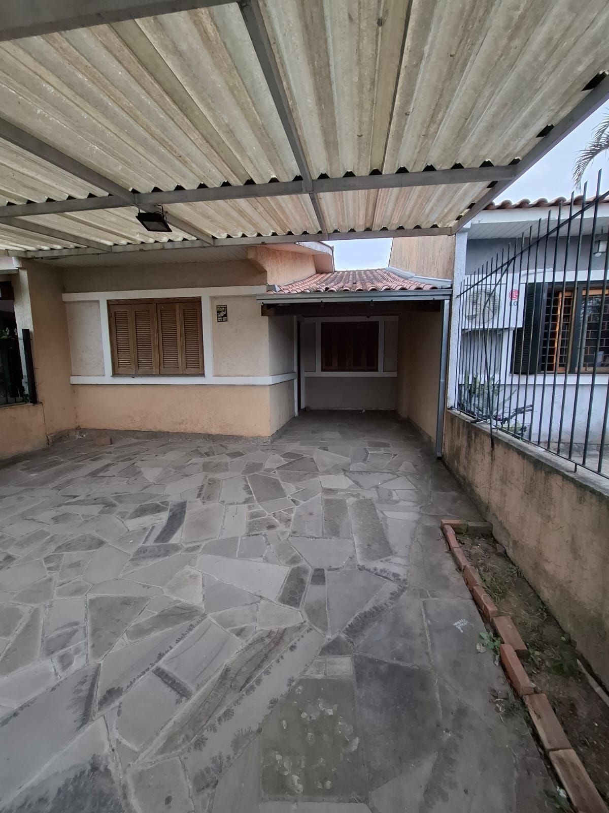 Casa à venda com 3 quartos, 60m² - Foto 3