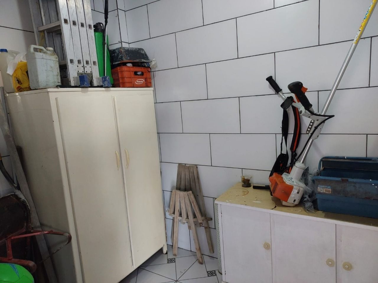 Casa à venda com 3 quartos, 101m² - Foto 15