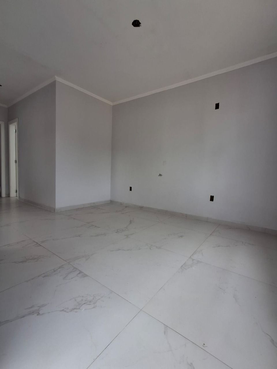 Casa à venda com 2 quartos, 70m² - Foto 8