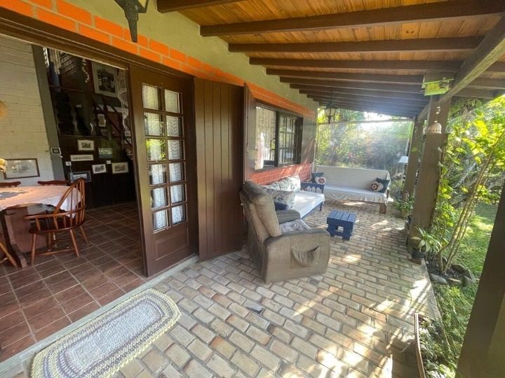Casa à venda com 3 quartos, 146m² - Foto 3