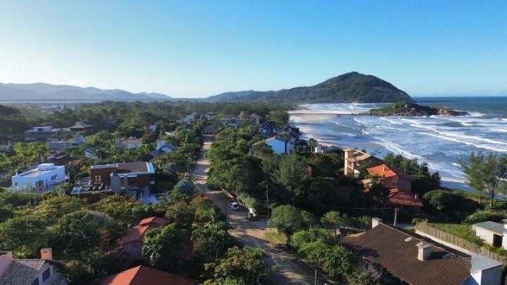 Casa à venda com 3 quartos, 146m² - Foto 14