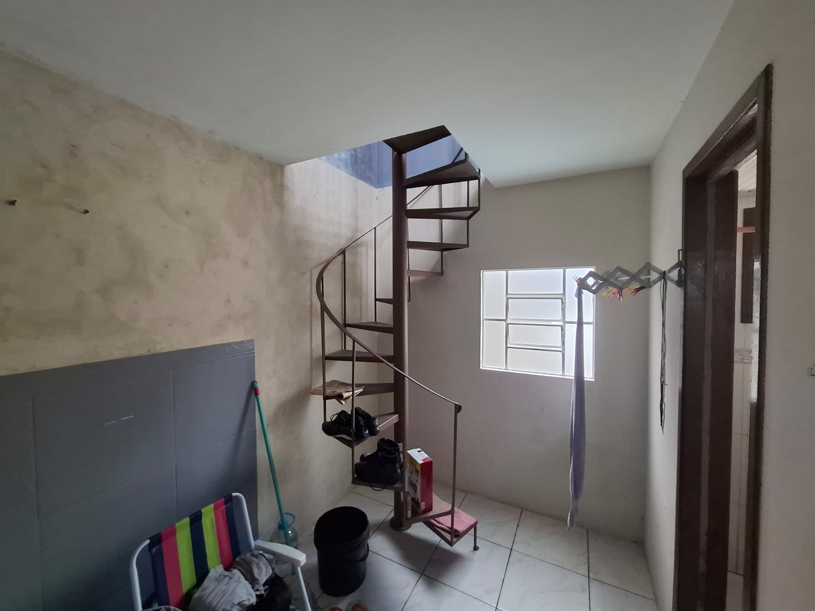 Casa à venda com 4 quartos, 200m² - Foto 15