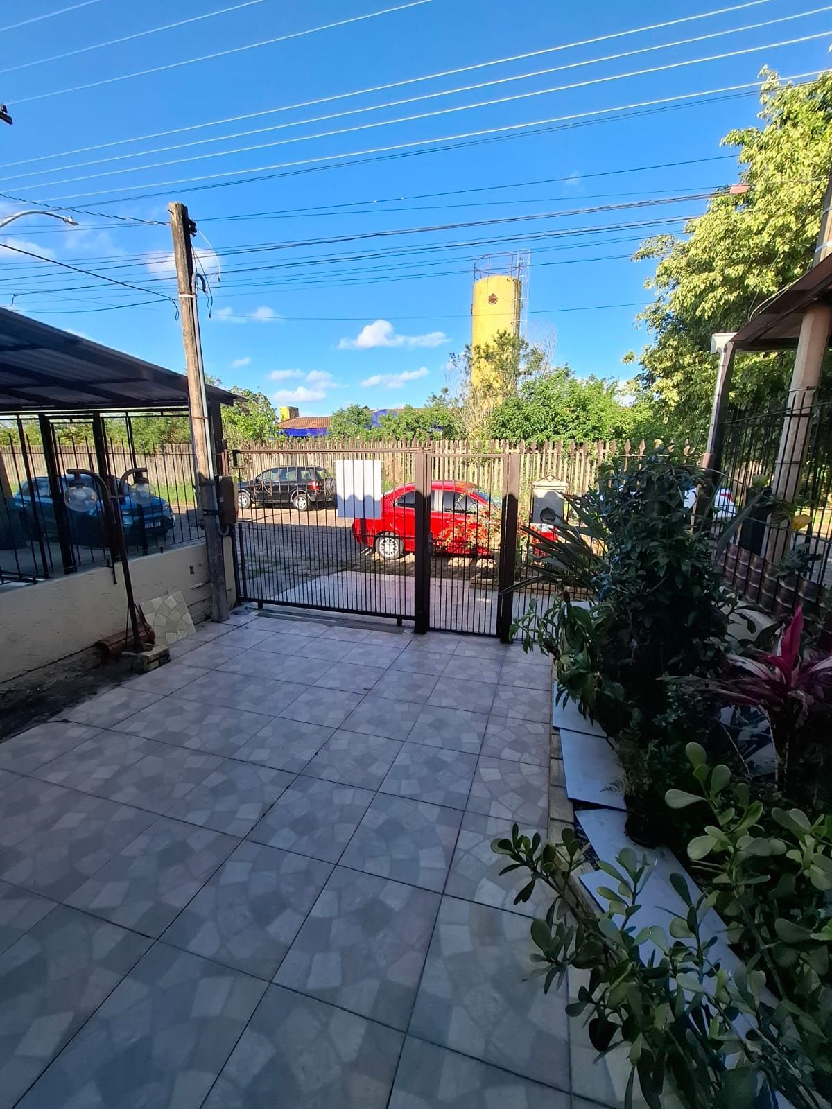 CASA DE 2 DORMITORIOS NO LOTEAMENTO MORADAS DA HÍPICA