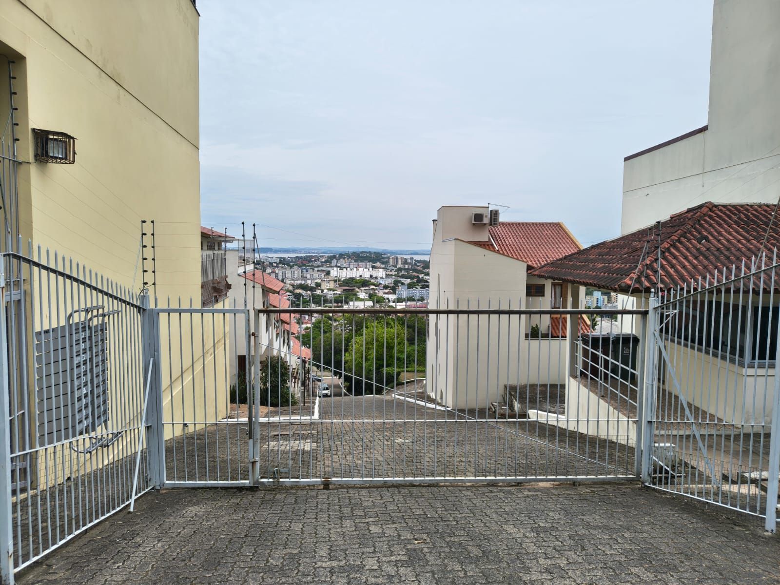 Terreno à venda no Condomínio Sol Nascente Porto Alegre/RS