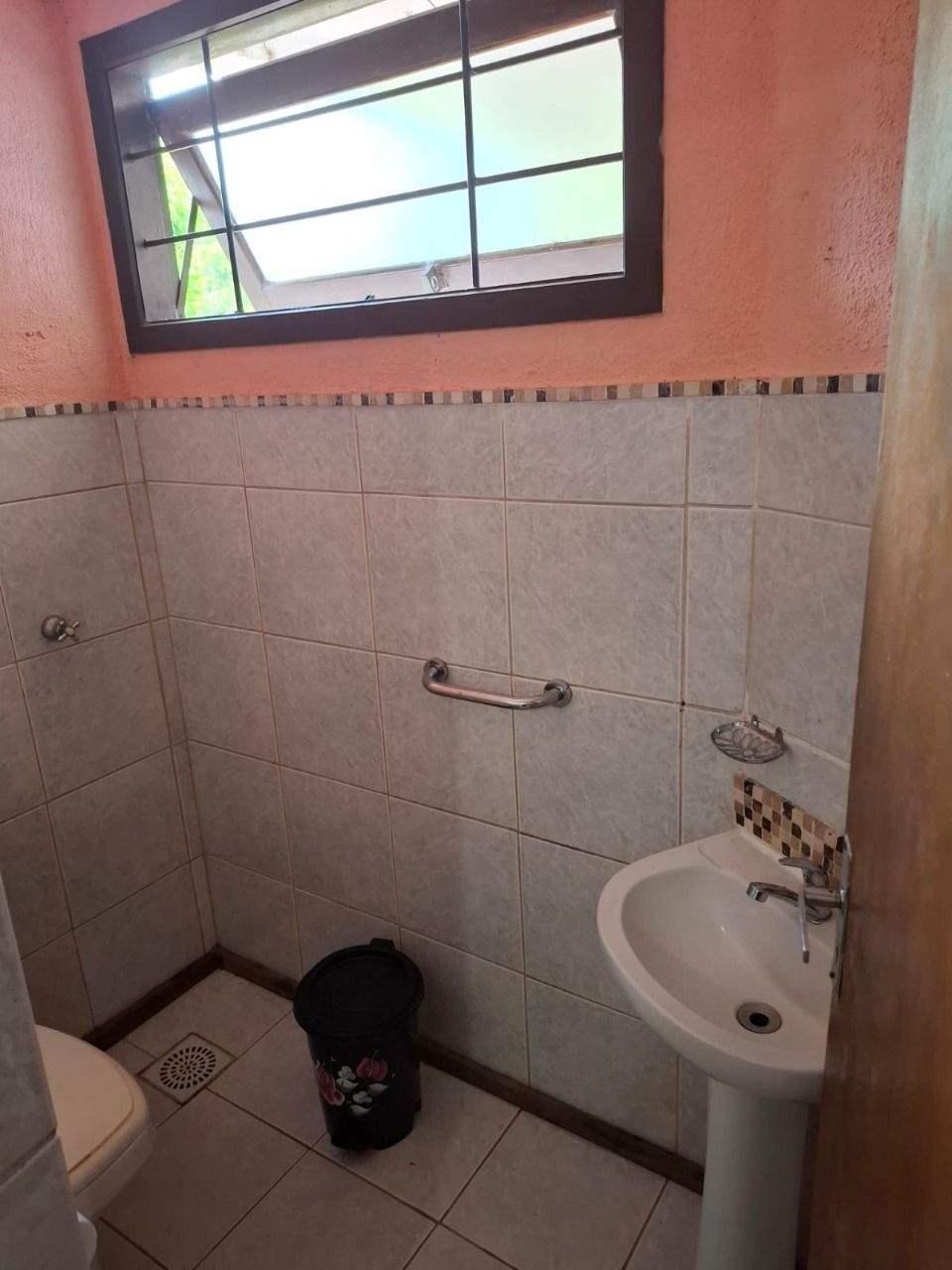 Casa à venda com 4 quartos, 150m² - Foto 11