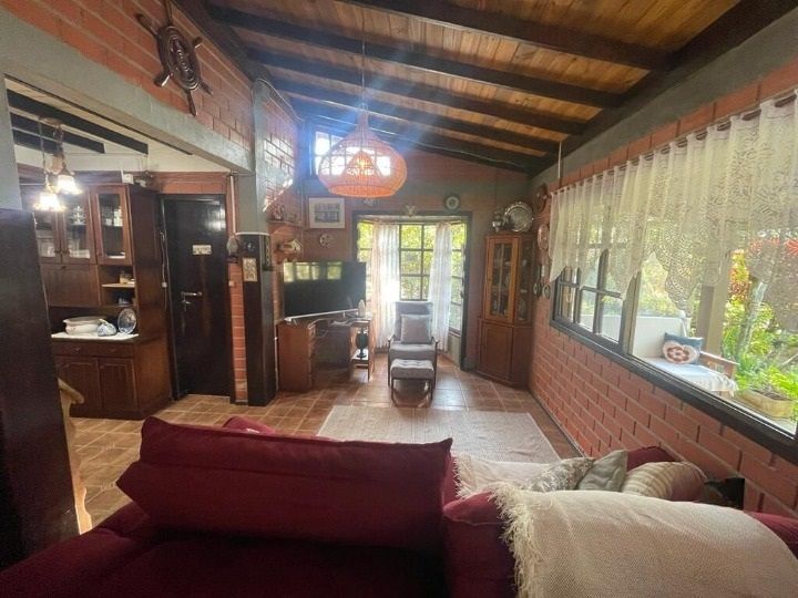 Casa à venda com 3 quartos, 146m² - Foto 8