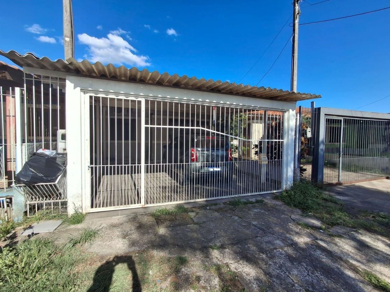 Casa à venda com 2 quartos, 52m² - Foto 1