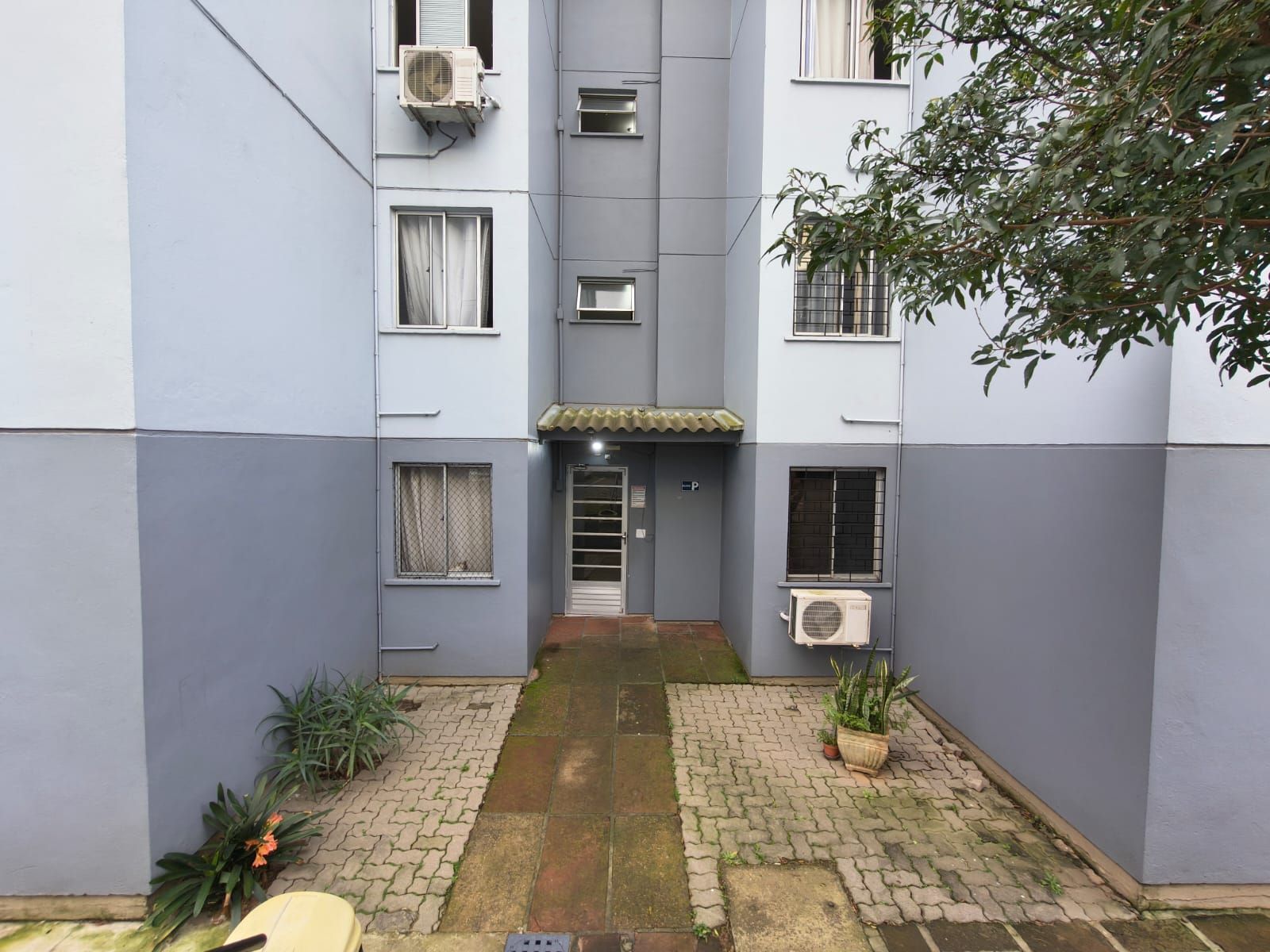 Apartamento 2 Dormitórios - Mobiliado - Campo Novo - Porto Alegre/RS — foto 5